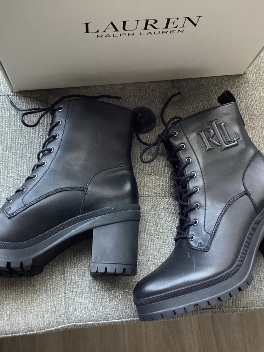 Lauren Ralph Lauren Women's Cameron Casual Booties, size 9